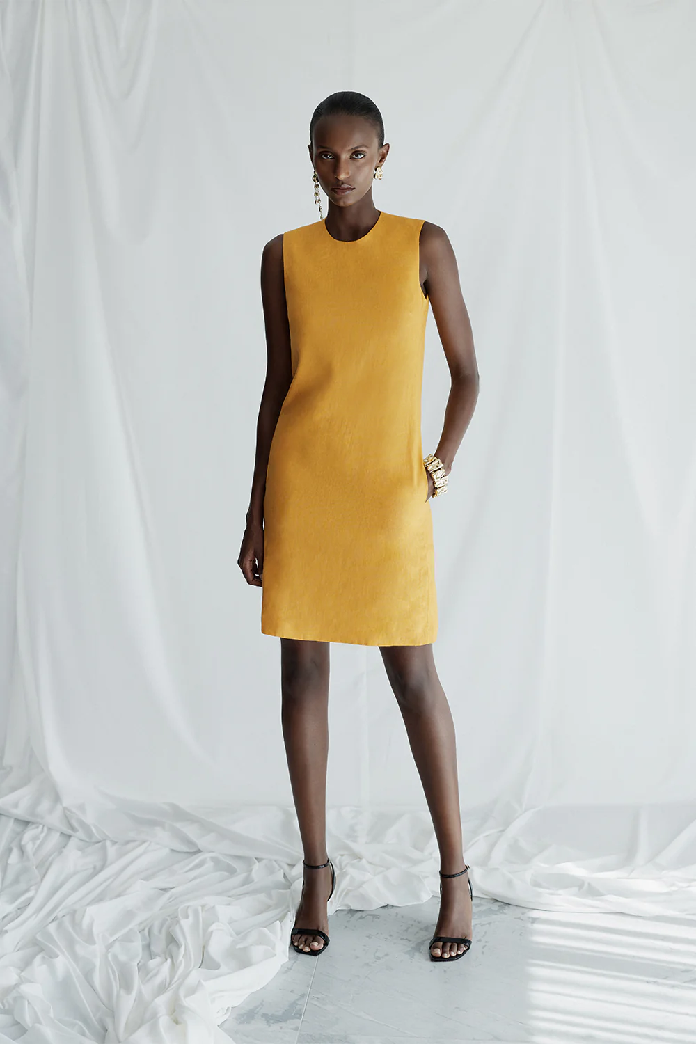 AMBER LINEN SHIFT DRESS - Image 4