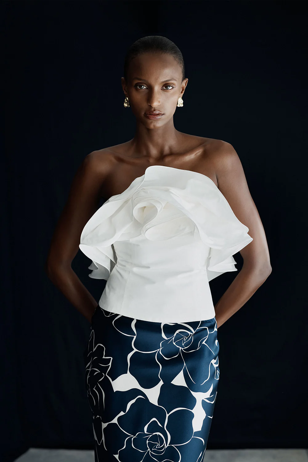 IVORY COTTON TAFFETA FLOWER TOP - Image 6