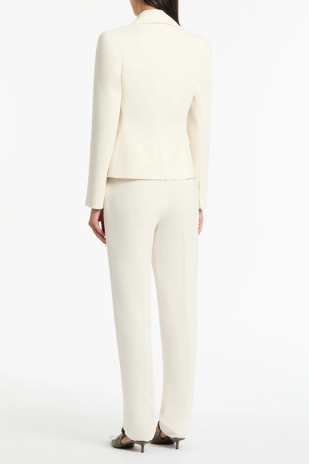 IVORY CREPE FITTED WAIST JACKET - Image 3