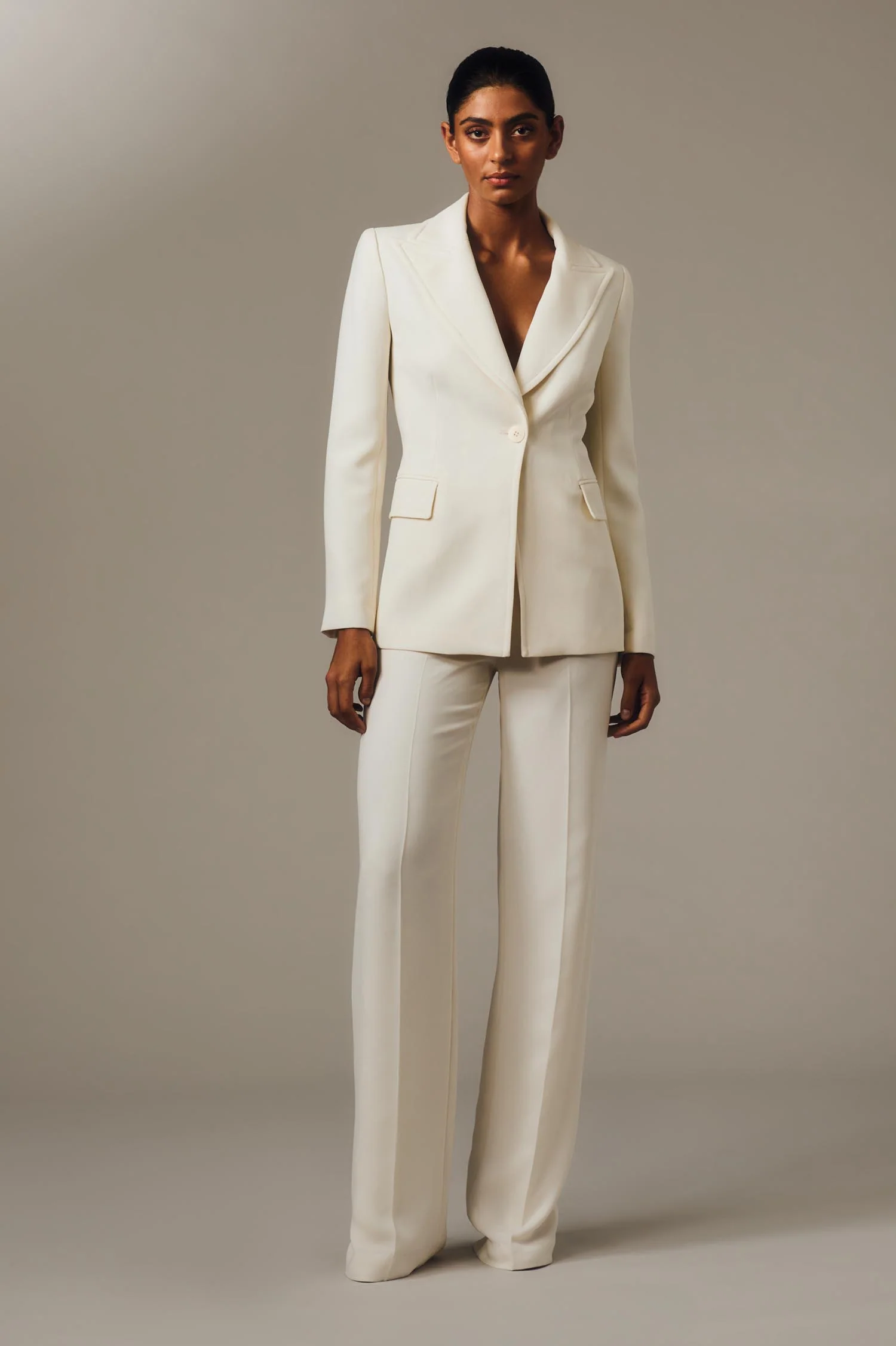IVORY CREPE LONG LINE JACKET - Image 5