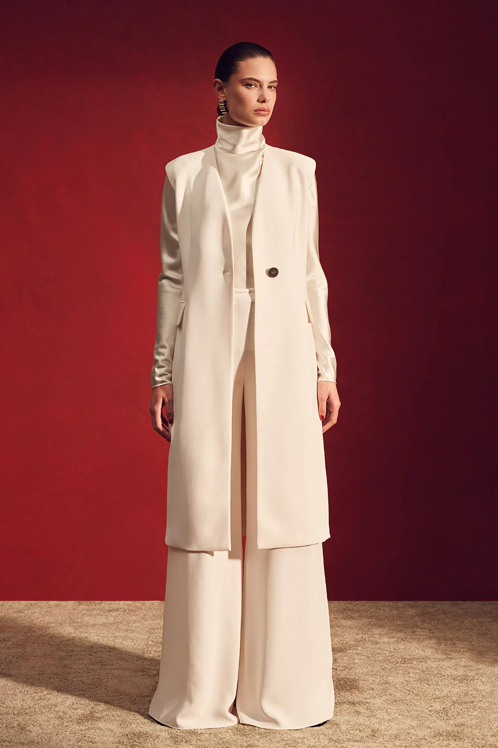 IVORY CREPE LONG LINE VEST - Image 5