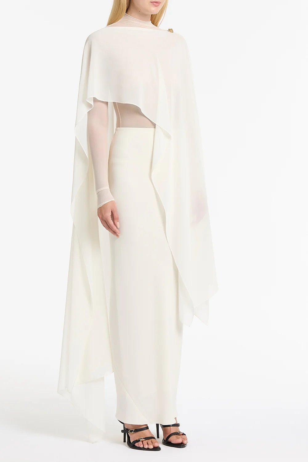 IVORY GEORGETTE CASCATA WRAP - Image 3